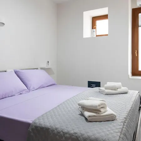 Casa Di Elena - *